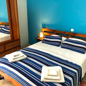 Casa Santa Barbara Deluxe Gasthof Ribeira Grande